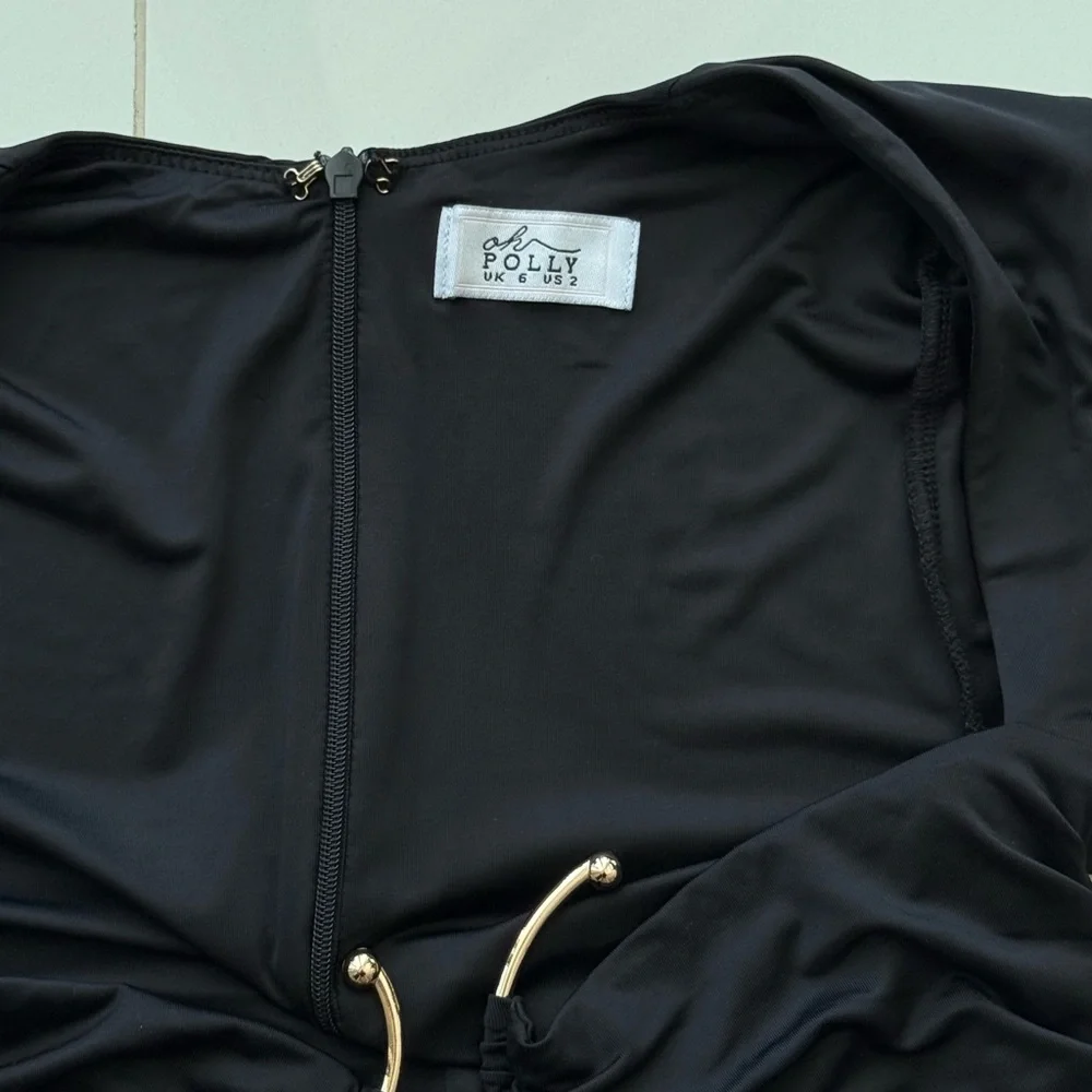 Black Oh Polly skirt set with gold detail - Picture 4 of 6